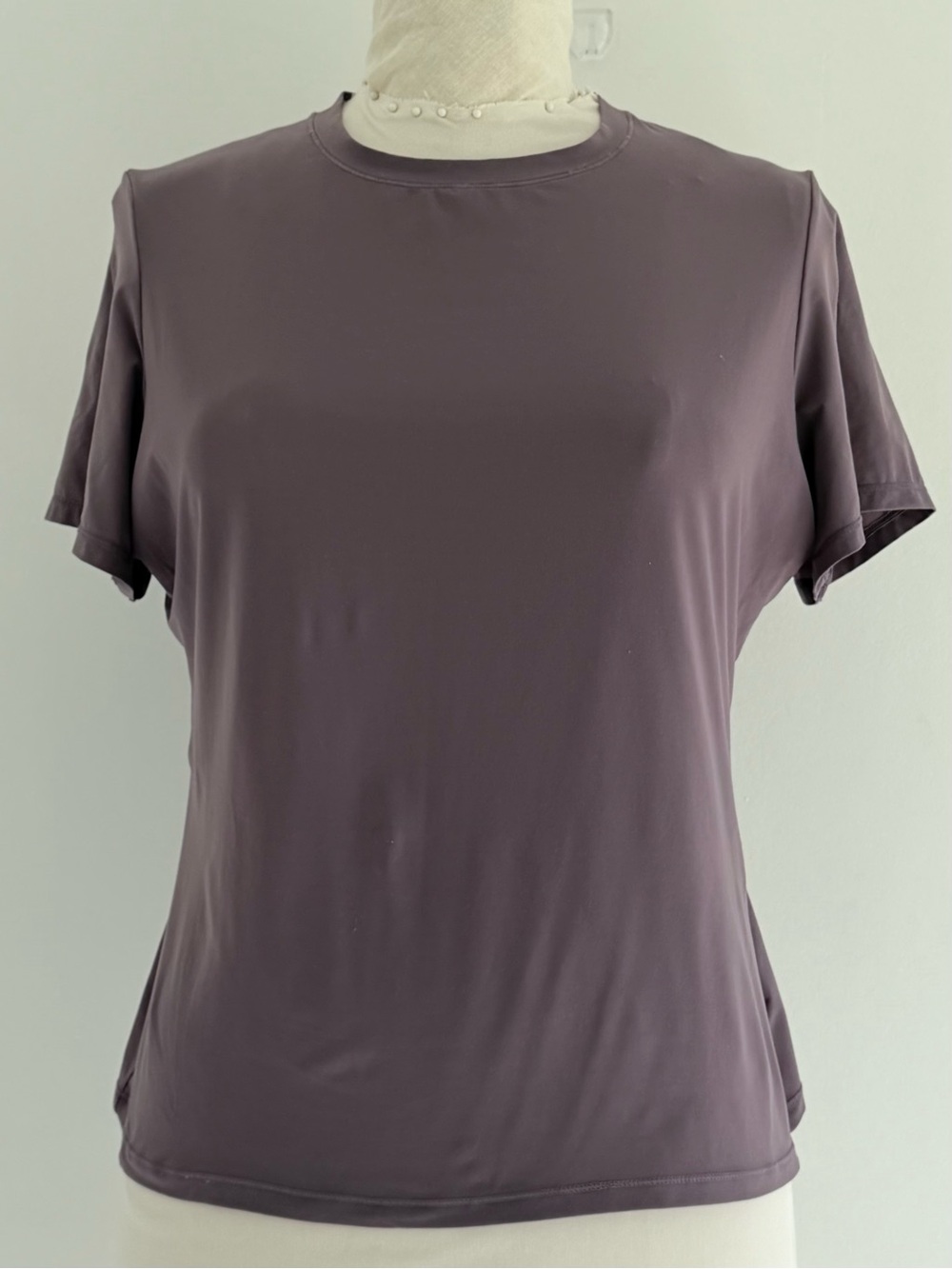 SKIMS Short Sleeve Crewneck Tee in Dusty Plum. Sz: XL. NWOT